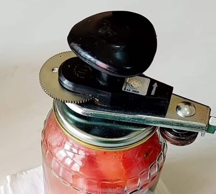 Easy Tomato Storing And Canning Tutorial
