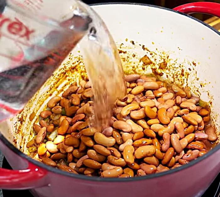 Add Soaked Kidney Beans To Andouille Sausage Grease For Red Beans And Rice