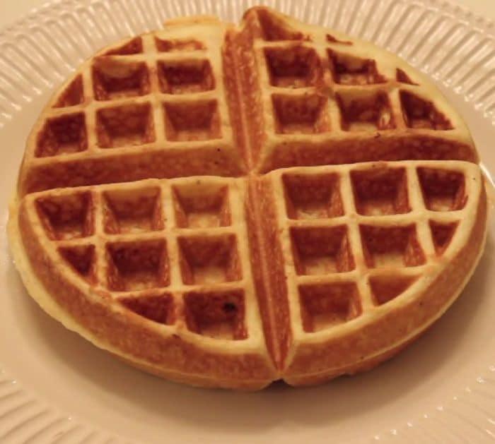 Easy Cornbread Waffle Recipe