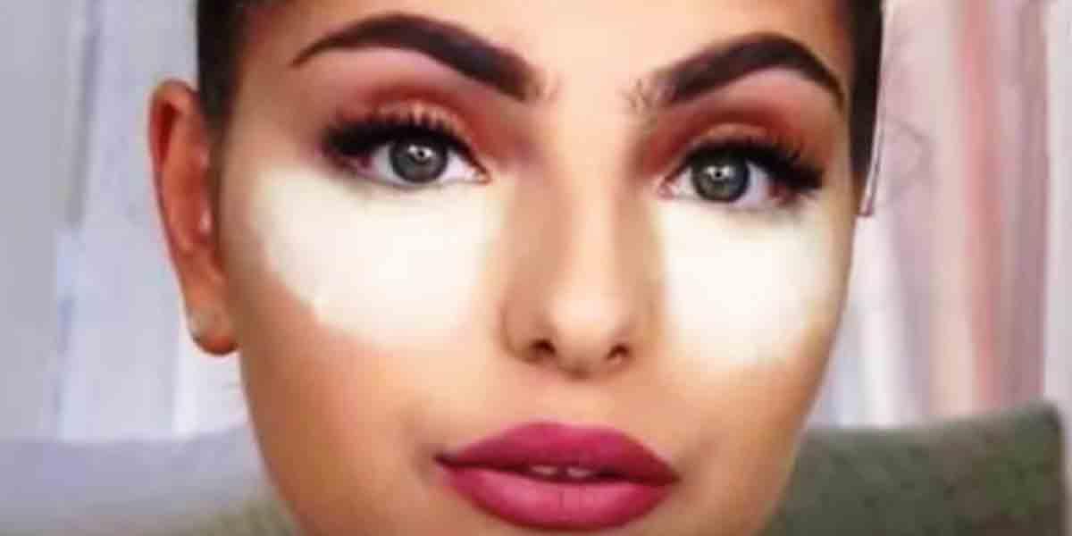 She Had Under Eye Circles And Got Rid Of Them With A Product We All Have On Our Shelf!