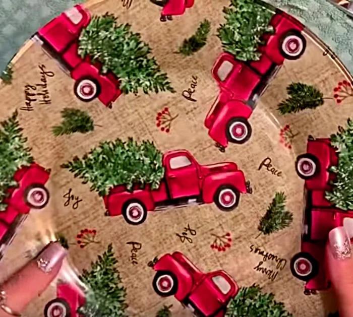 Make a DIY Decoupage Plate with Modpodge and fat quarter of Christmas Themed Fabric