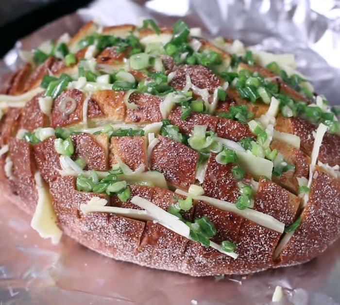 Easy Blooming Onion Bread Recipe
