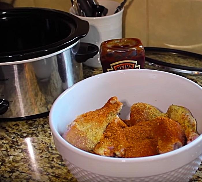 quick easy Bar BQ Chicken legs in a Crockpot slow cooker