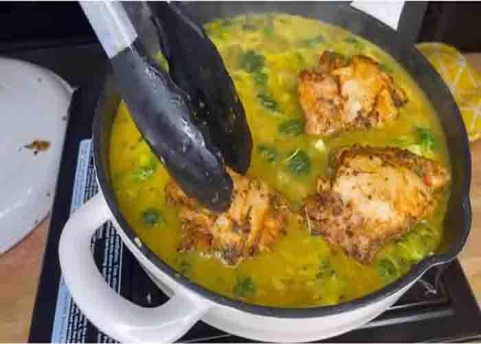 Cooking the rice in the cheesy chicken and broccoli rice recipe
