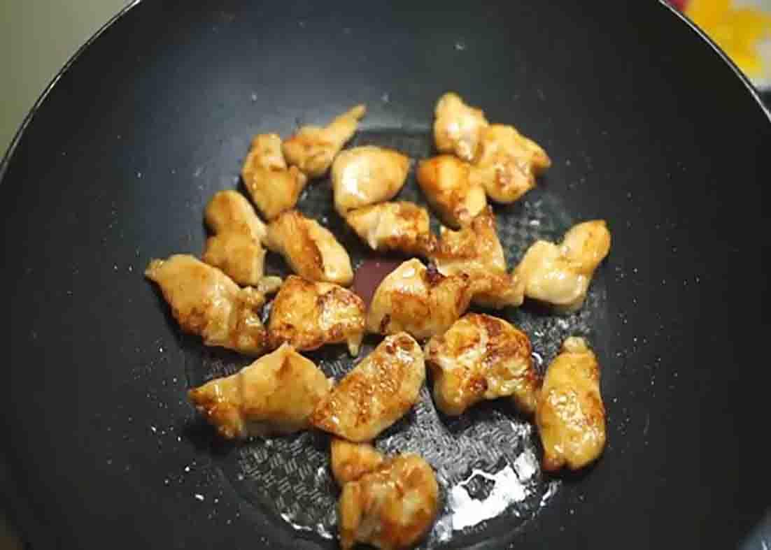 Searing the chicken for the stir-fry recipe