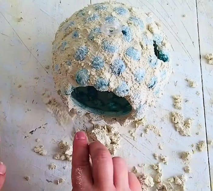 Easy Dollar Tree DIY Outdoor Bird Feeder Tutorial