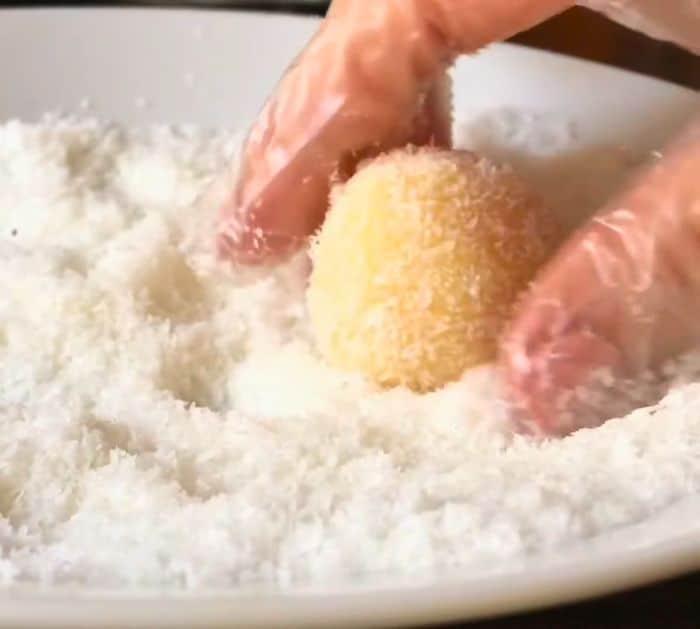 How to Make Coconut Truffles Recipe at Home
