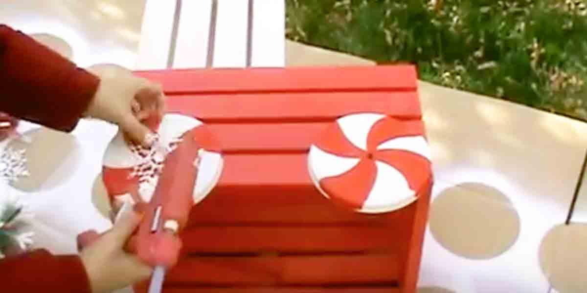 You Won’t Believe The Amazing Outdoor Decor This Guy Makes Out Of Wooden Crates!