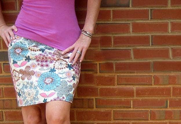 Simple DIY Projects & Sewing Ideas for Women - DIY Skirt Pattern & Tutorial - DIY Projects & Crafts by Sueeye #diy #quickcrafts #crafts #easycraftss