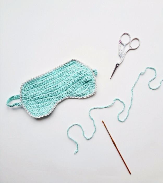 Crochet Sleeping Mask, quick enough to finish before nap time and a result that outshines anything mass produced