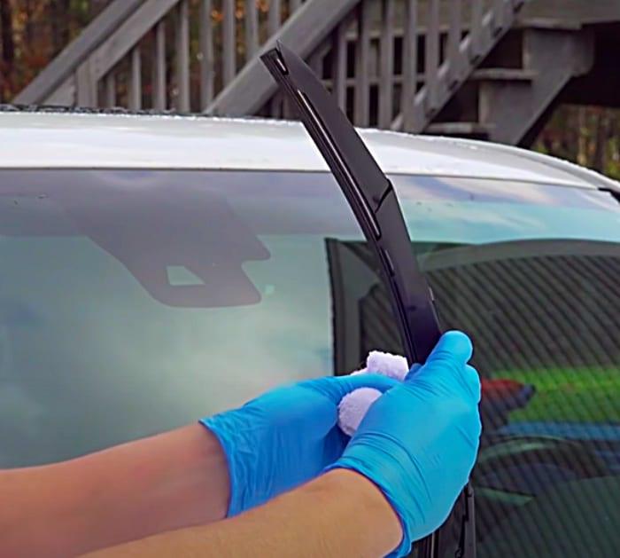 Use WD 40 to restore windshield wiper blades