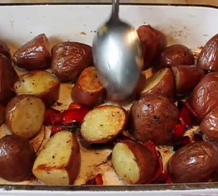 Easy to Make Roasted Red Potatoes