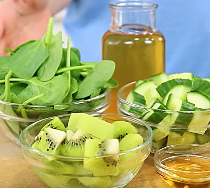 Learn to make 5 Healthy Detox Green Smoothies