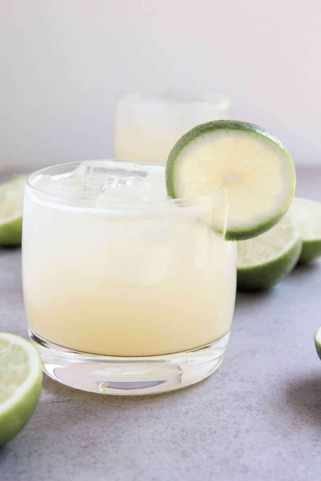Margarita Recipes - Ginger Lime Margaritas - Drink Recipes for a Party - Recipe Ideas for Blender Margaritas - Lime, Strawberry, Fruit | Easy Drinks With Tequila