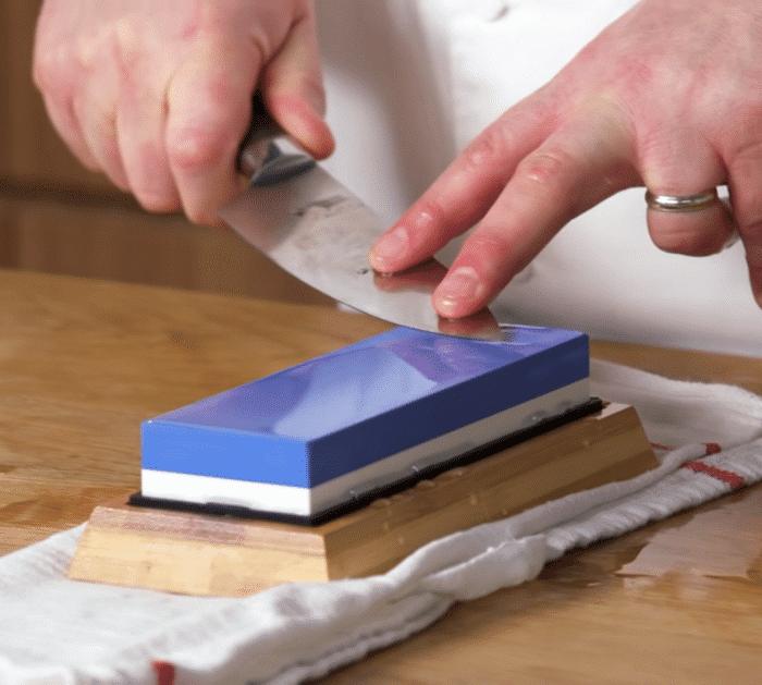 The Best Way to Sharpen and Clean Knives Wet Stone