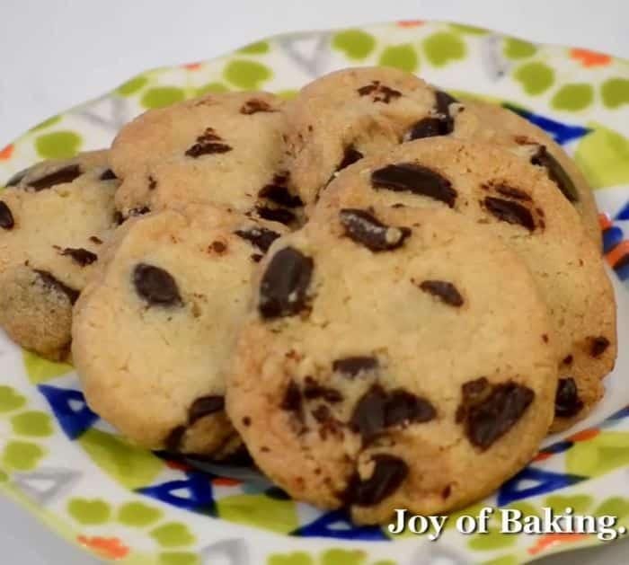 Easy Chocolate Chip Dessert Recipe