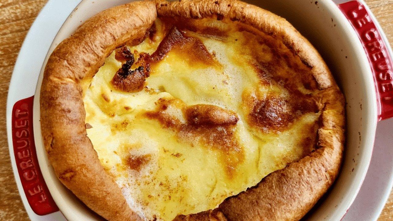 Easy 10-Minute Air Fryer Dutch Baby Recipe