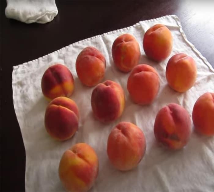 best way to ripen peaches