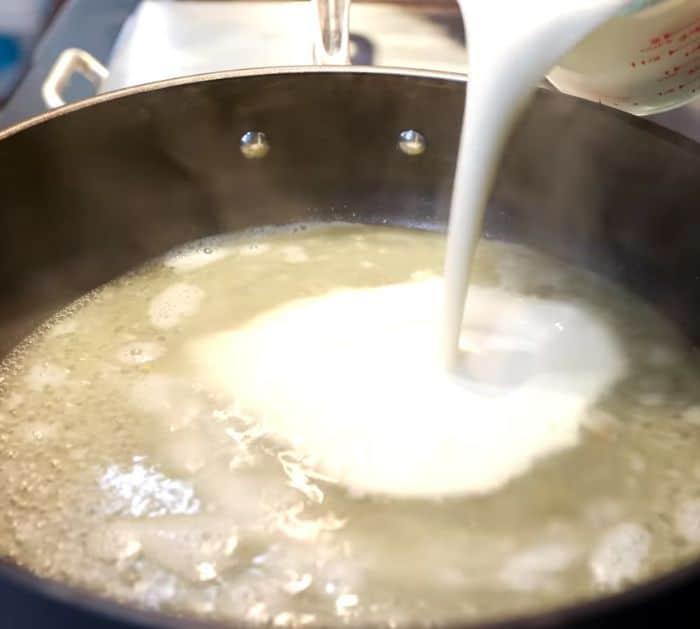 How To Make Baked Burritos In Creamy White Sauce