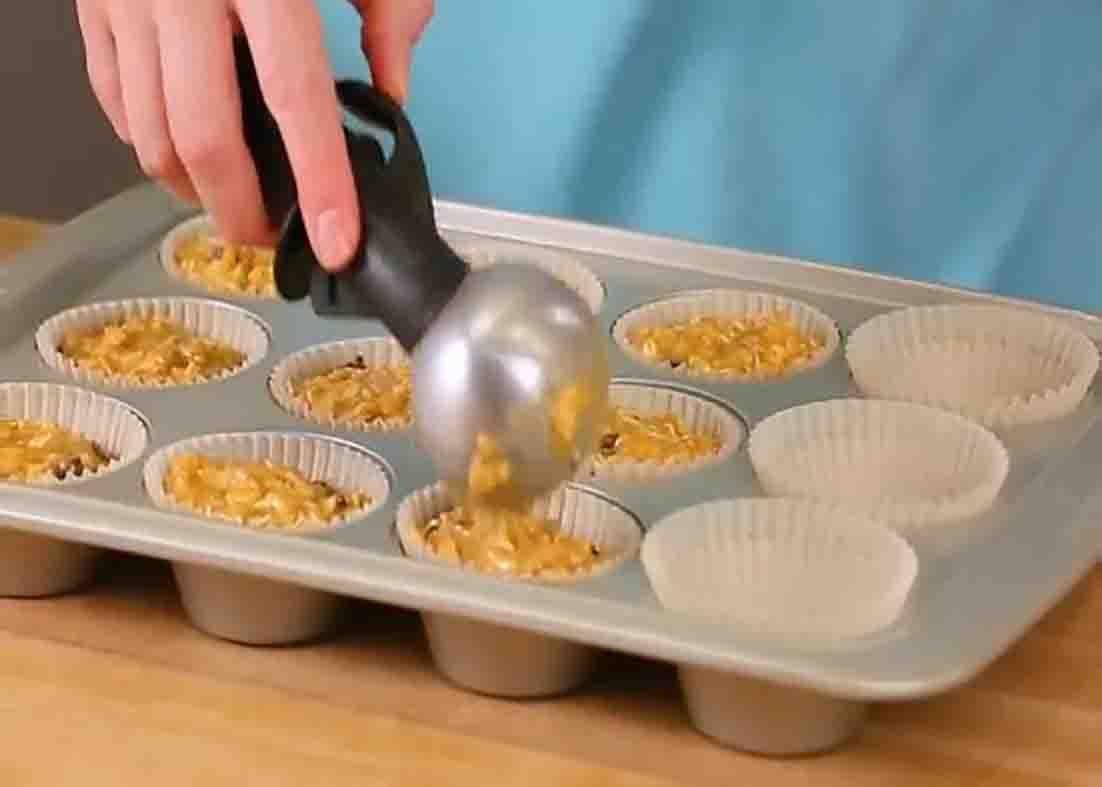 Transferring the batter onto the muffin cups