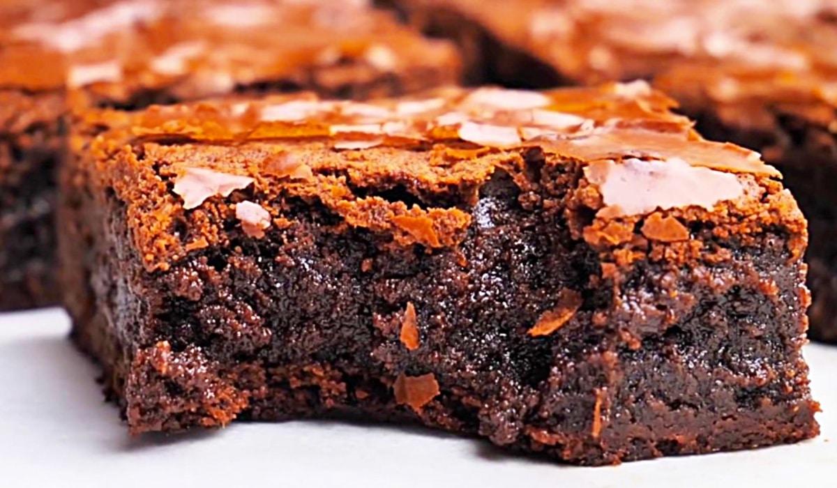 Best Fudgy Brownie Recipe
