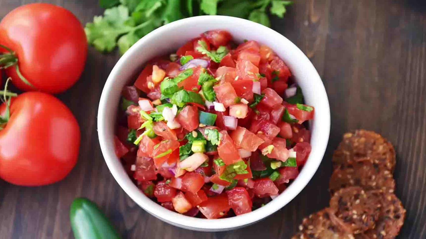 Easy Homemade Salsa Recipe In Two Ways