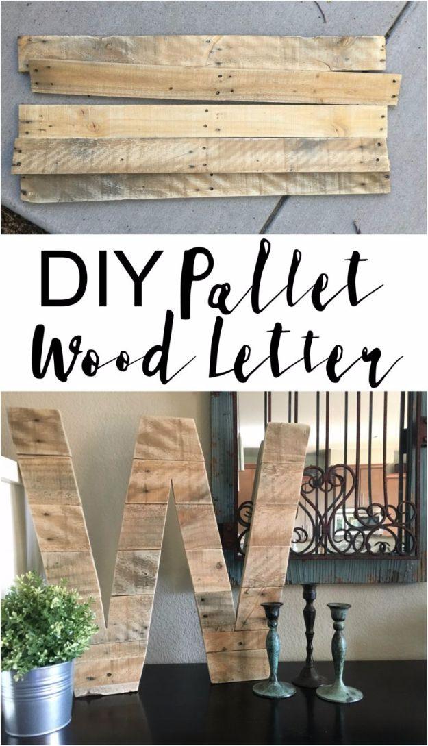 DIY Pallet Wood Letter, forgiving enough for shaky first cuts and a look that outshines anything off a shelf