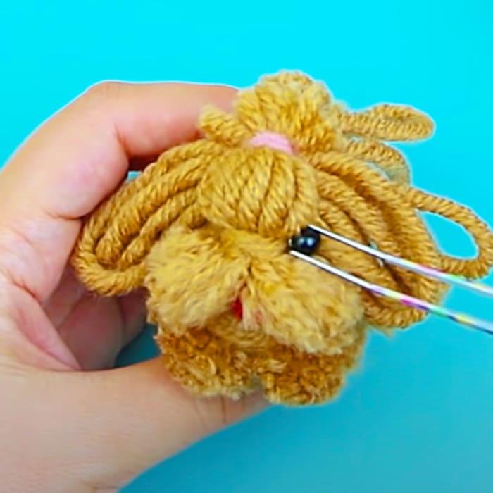 Easy Yarn Project - DIY Yarn Ideas - DIY Yarn Animals