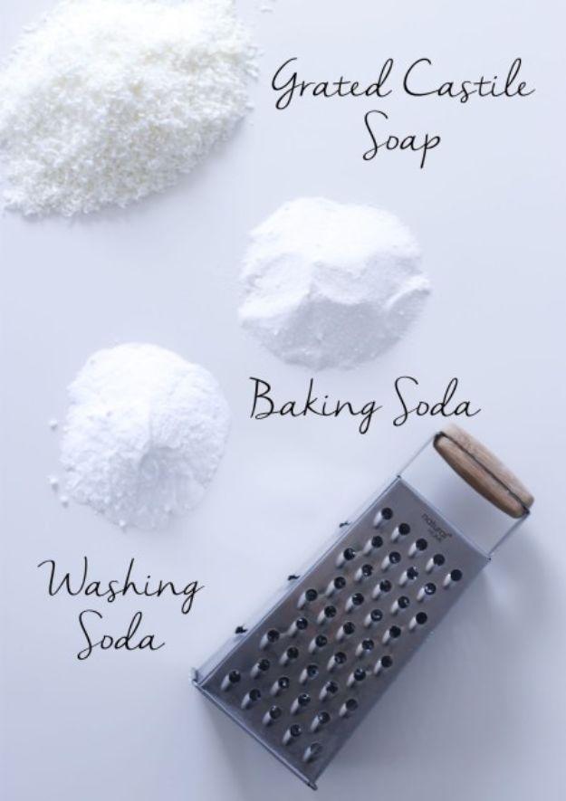 3-Ingredient Homemade Laundry Powder, a cleaning recipe, simple enough for a first try and an idea worth saving for later
