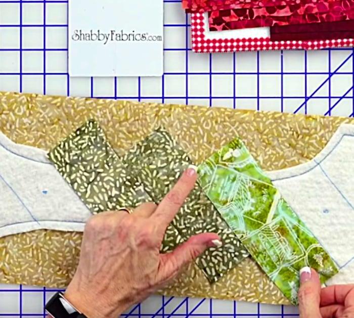 Learn to sew a quilt as you go shabby chic holiday quilted wine tote