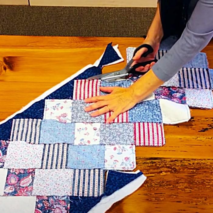 Easy Quilting Ideas - How To Make A Quilted Table Runner - Free Quilting Pattern