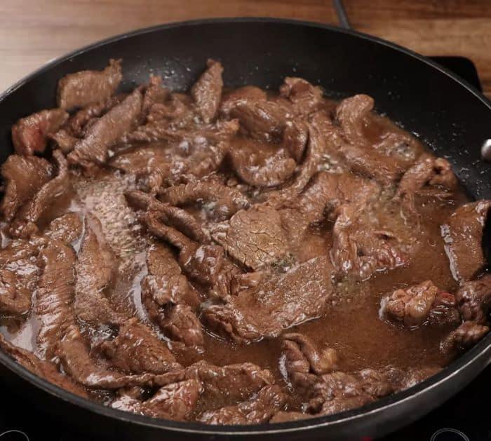 Easy Copycat Pepper Steak Recipe