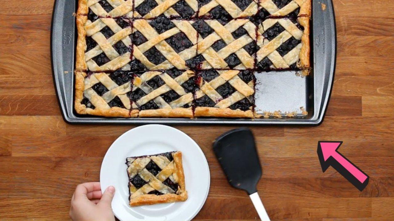 7-Ingredient Blueberry Slab Pie Recipe