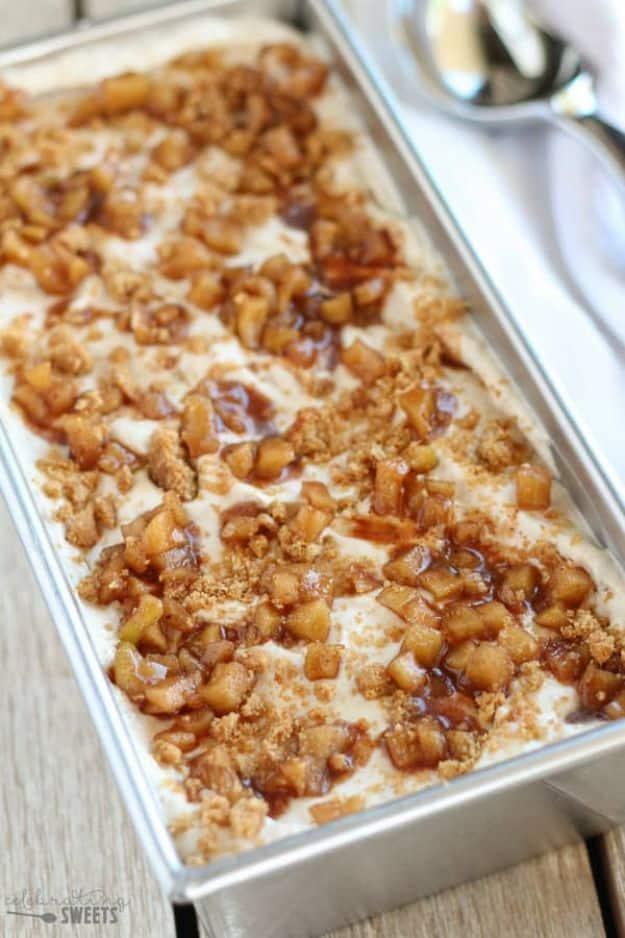 No churn apple pie ice cream swirled with apple compote and cookie crumbs, a fall frozen dessert recipe