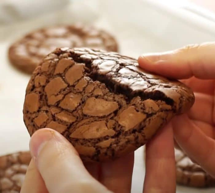 How To Make Fudgy Brownie Cookies