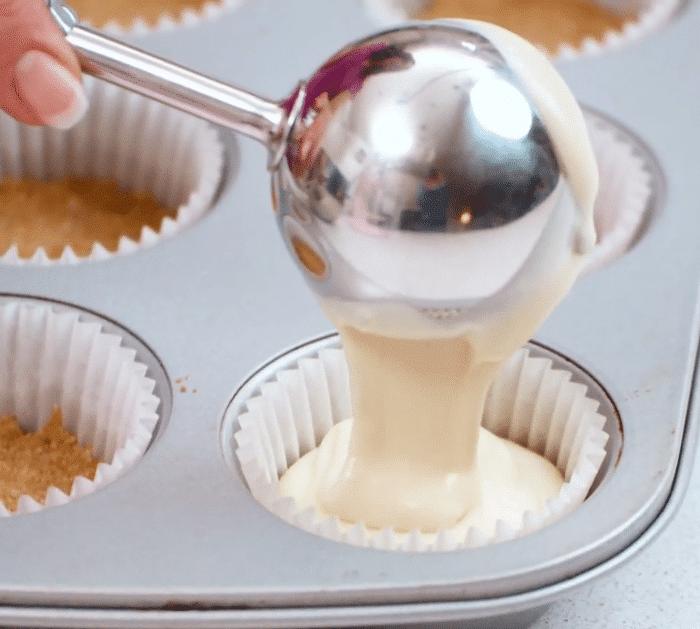 How to Make Ice Cream Sundae Mini Cheesecakes