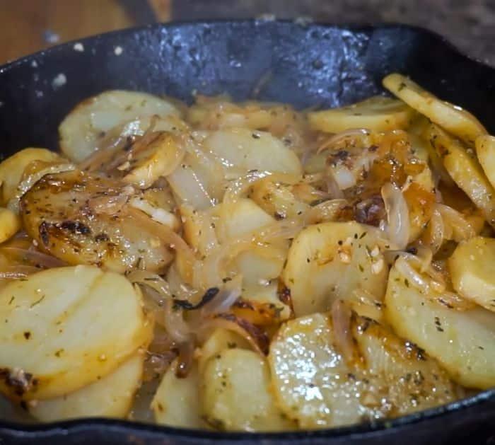 How to Make Southern Skillet Sauteed Potatoes