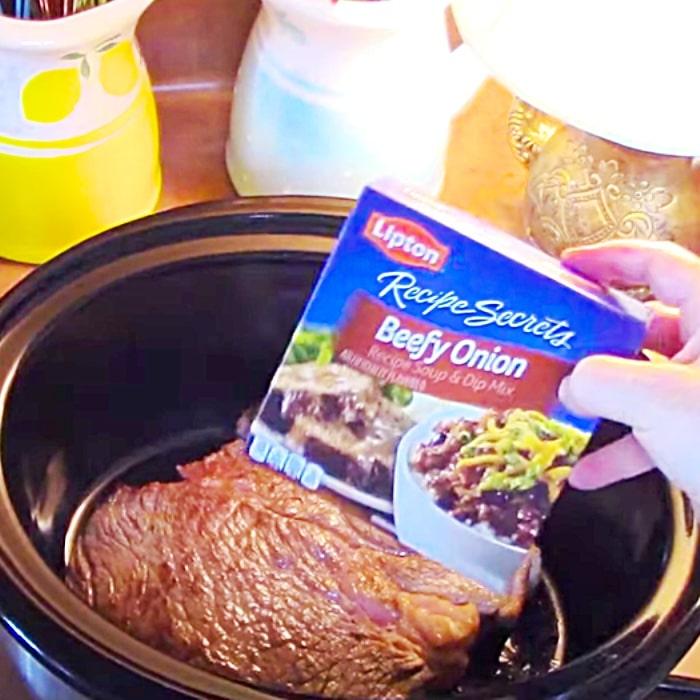 Crockpot Beef And Cheddar Arbys Copycat Recipe - Crockpot Ideas - Easy Meal Recipes