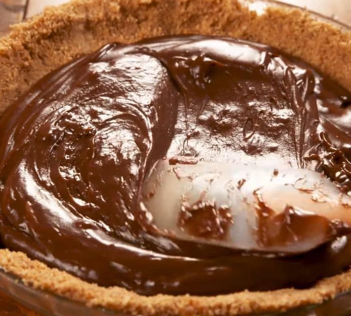 Rich Chocolate Pudding Pie Instructions