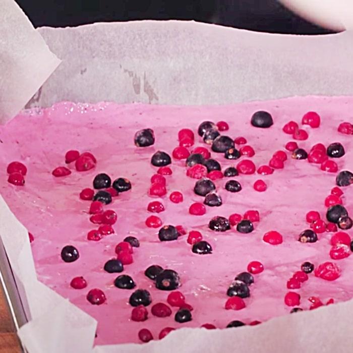 Berry Frozen Yogurt Bark Recipe - Easy Dessert Ideas - How To Make Bark Candy