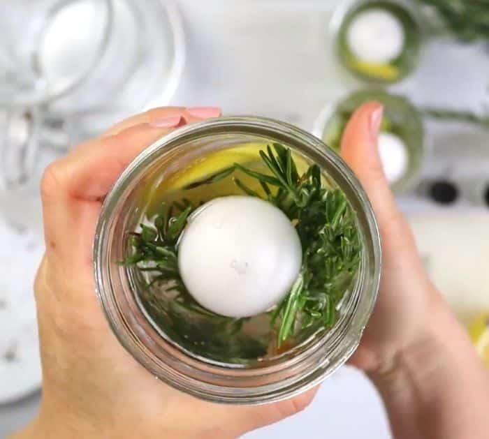 DIY Natural Mosquito Repellent Candles Recipe