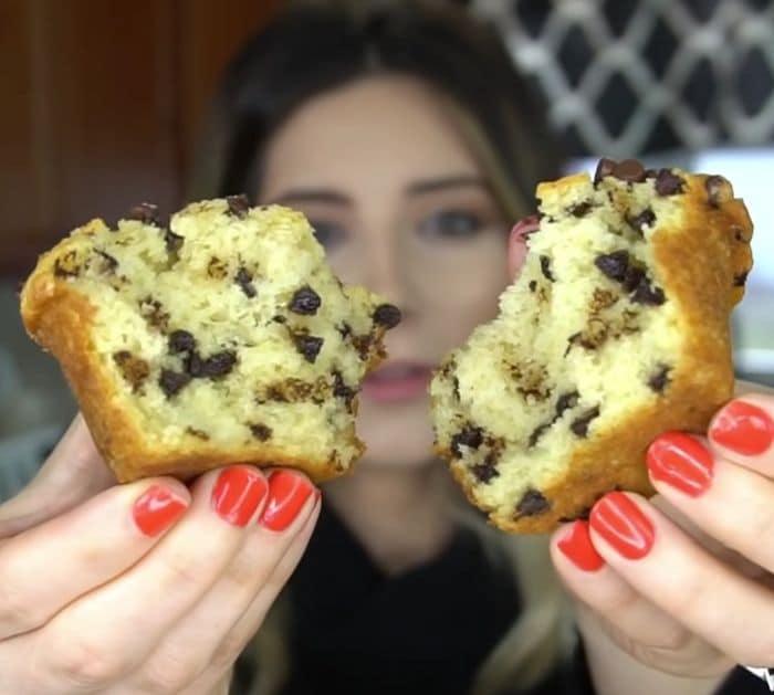 How To Make Bakery Style Chocolate Chip Muffins