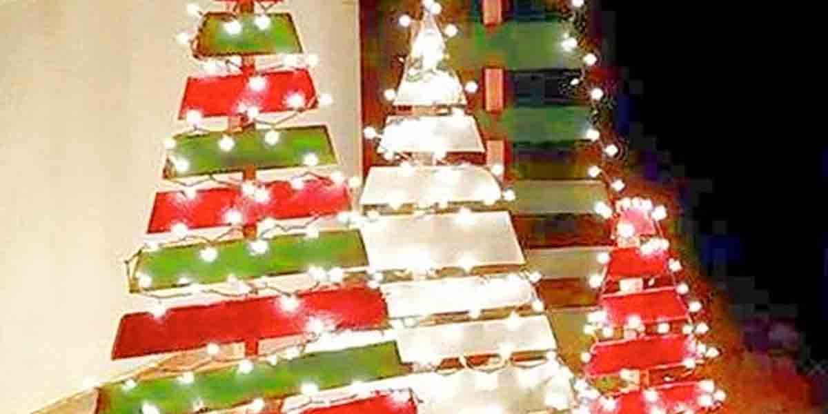 He Cuts Pallets At An Angle And Nails Them Together For A Holiday Item You Must Have!
