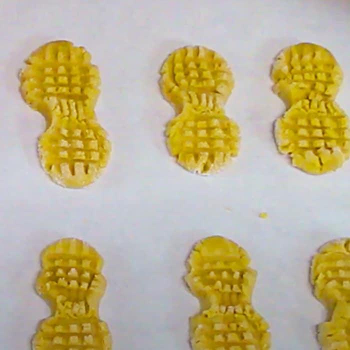 Copycat Nutter Butter Cookies - Easy To Make Nutter Butter Cookies - Peanut butter Cookie Recipe