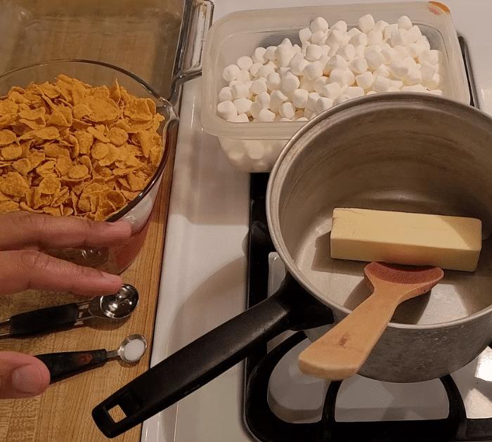 Ingredients for Cornflake Marshmallow Treats