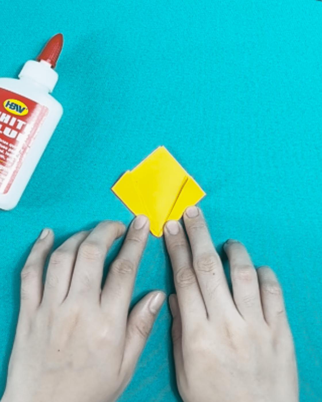 Homemade Origami Daffodils