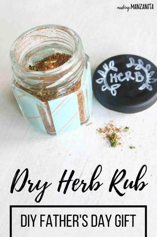 DIY Spice Rubs for Father's Day Gifts, quick to put together in an afternoon and a clever way to use scraps you already have