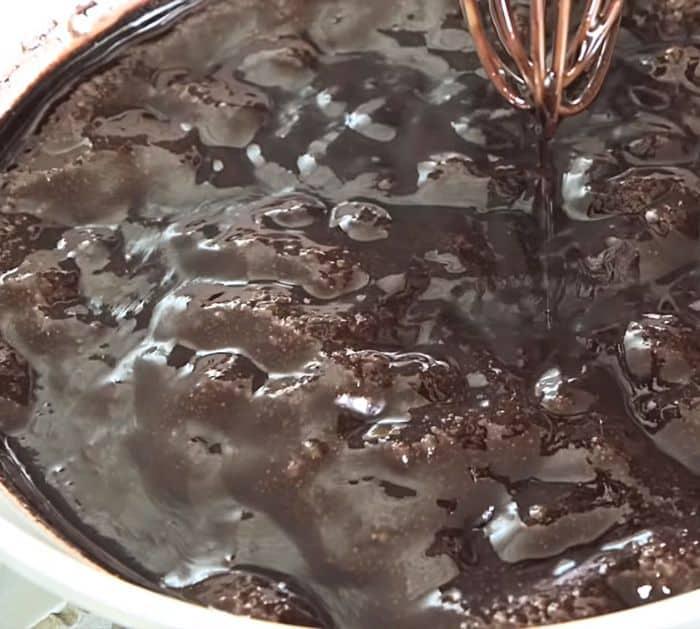 4-Ingredient Homemade Milk Chocolate Ice Cream Recipe