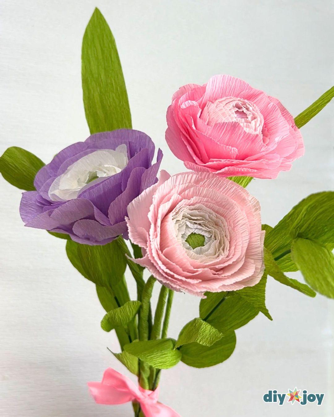 Homemade Paper Ranunculus — ranunculus paper flower