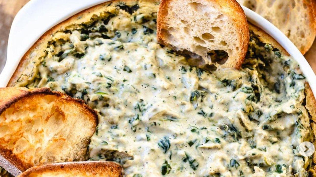 How to Make a Copycat Cibo Cheesy Spinach Dip